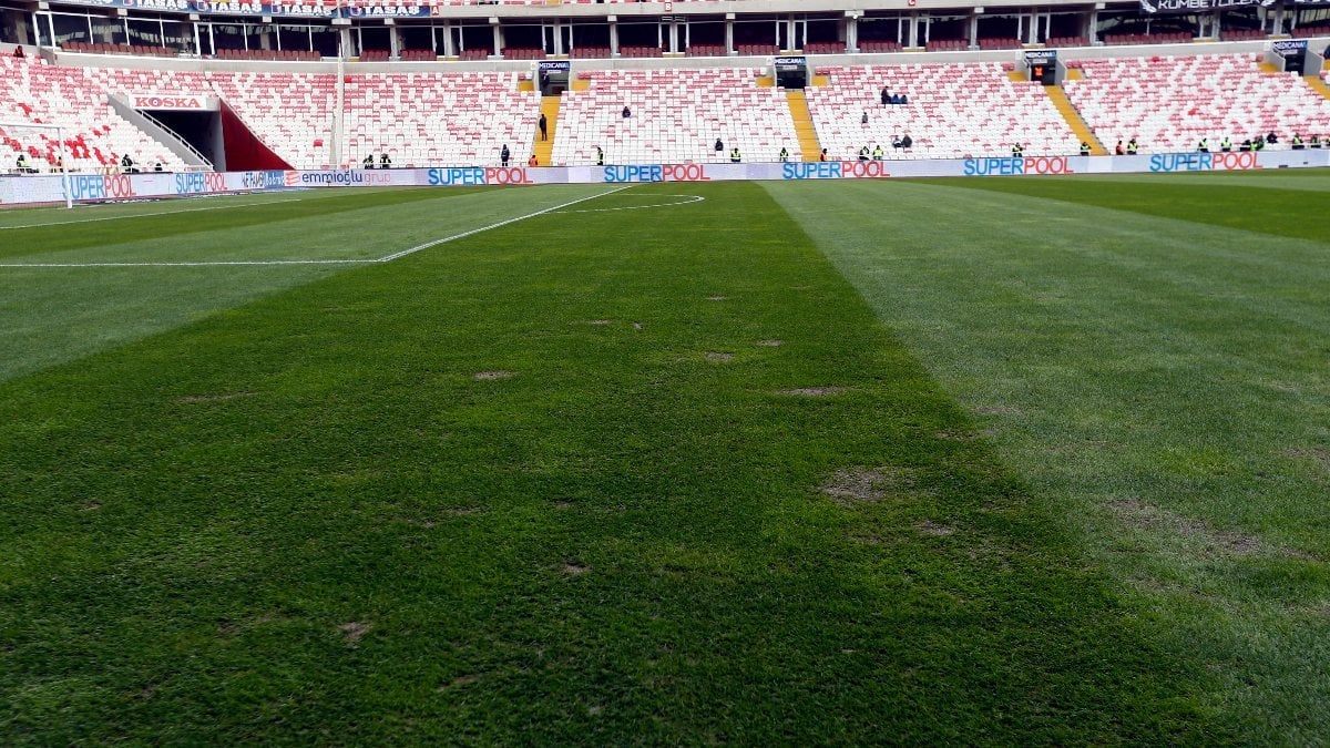 Sivasspor-Beşiktaş maçının kararı verildi