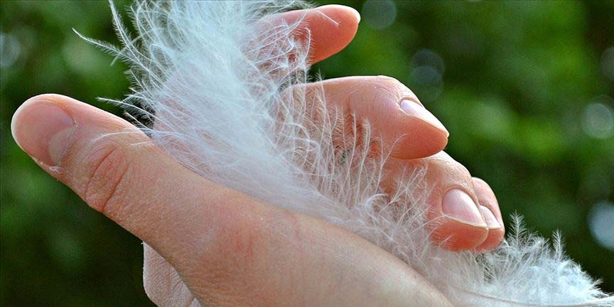 Tırnaklarınız sağlığınız hakkında ne söylüyor? Tırnaklardaki bozukluklar ne anlama gelir?