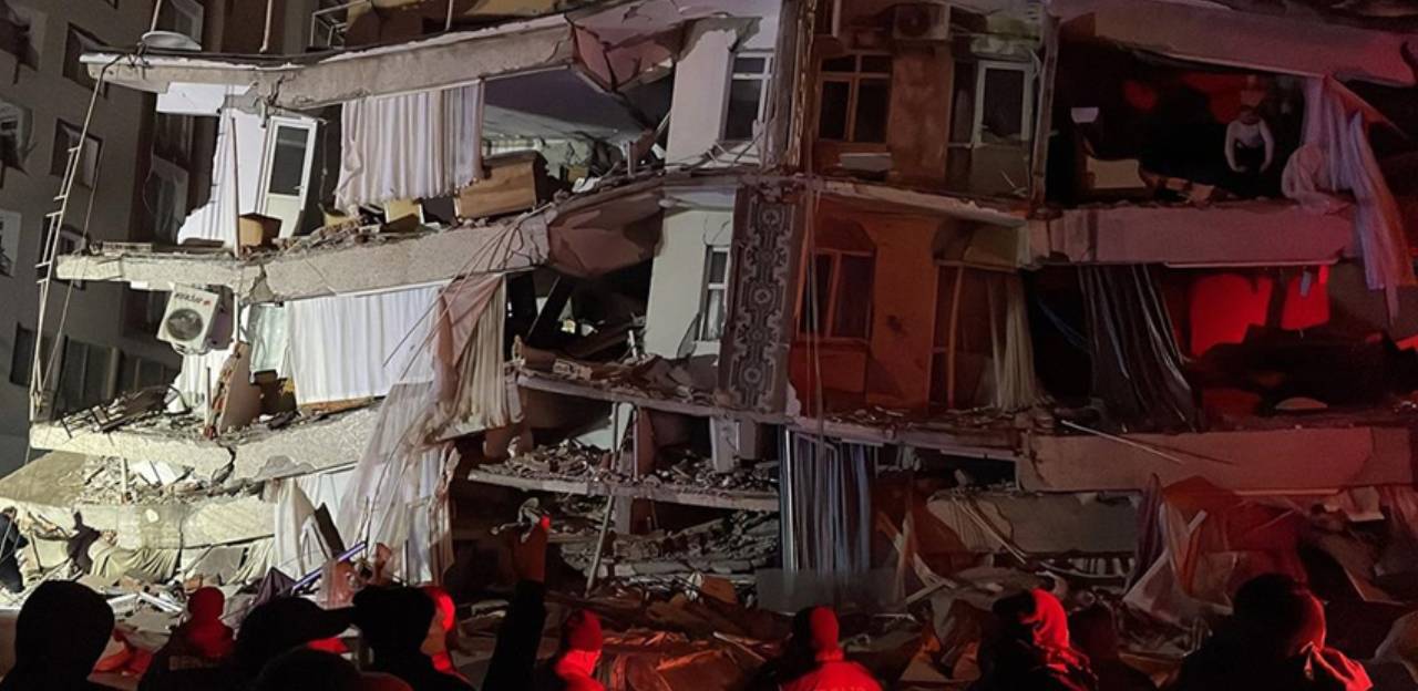 Deprem sonrası Erdoğan'dan ilk açıklama