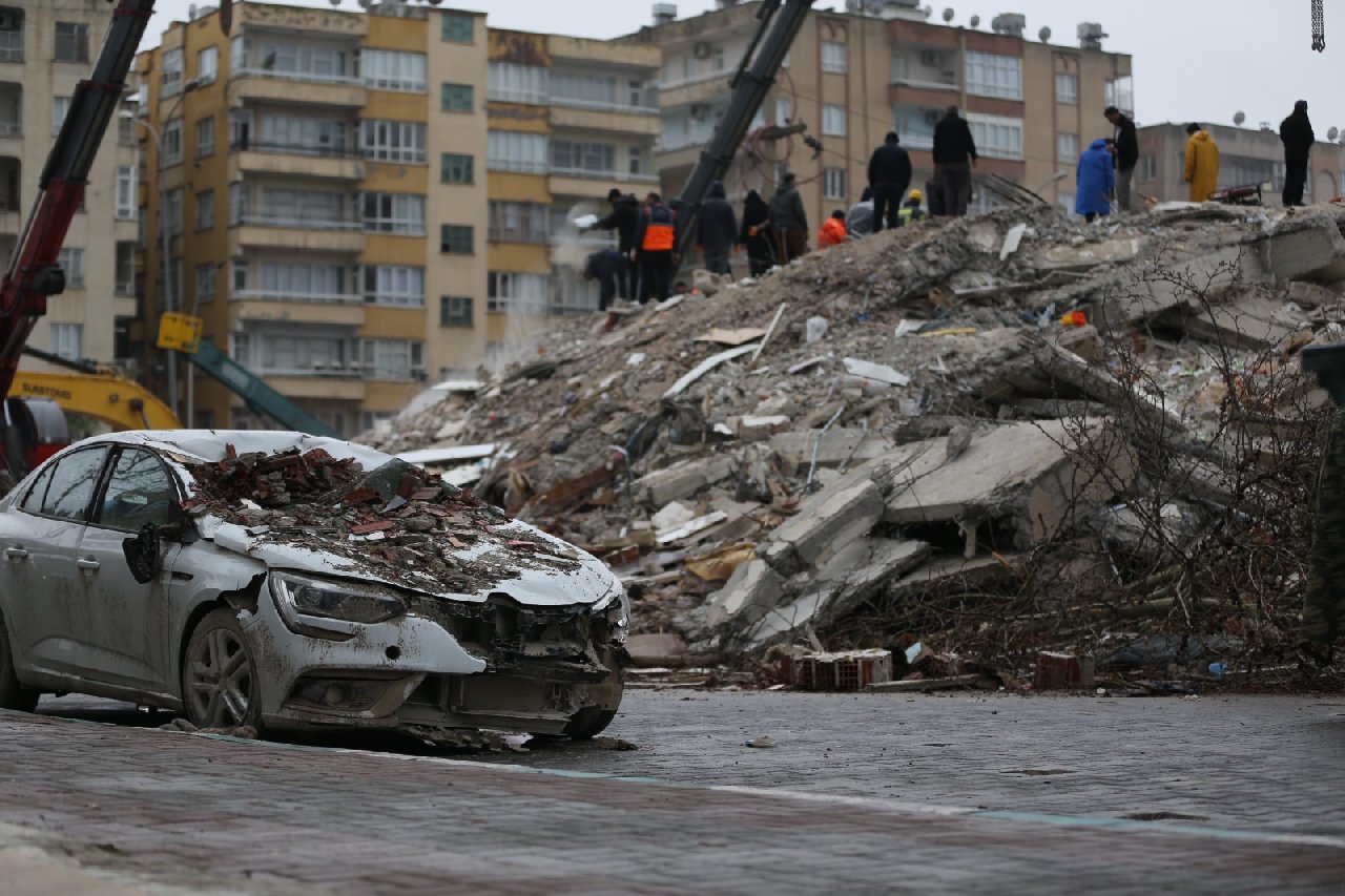 ABD'den ilk ekip yolda: 99 depreminde görev yapanlar geliyor