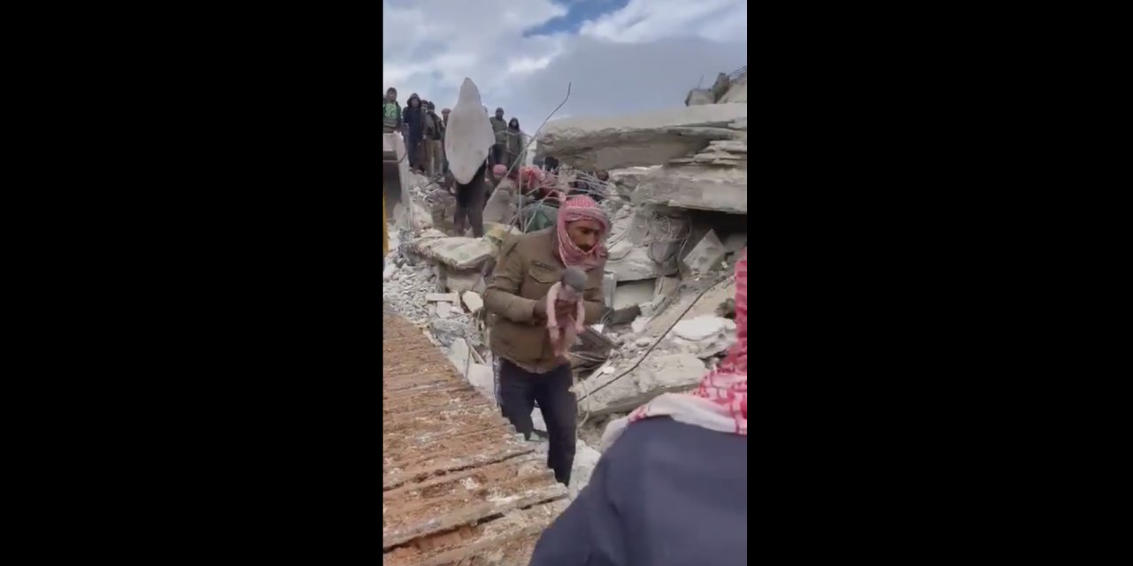 Göçük altında doğum