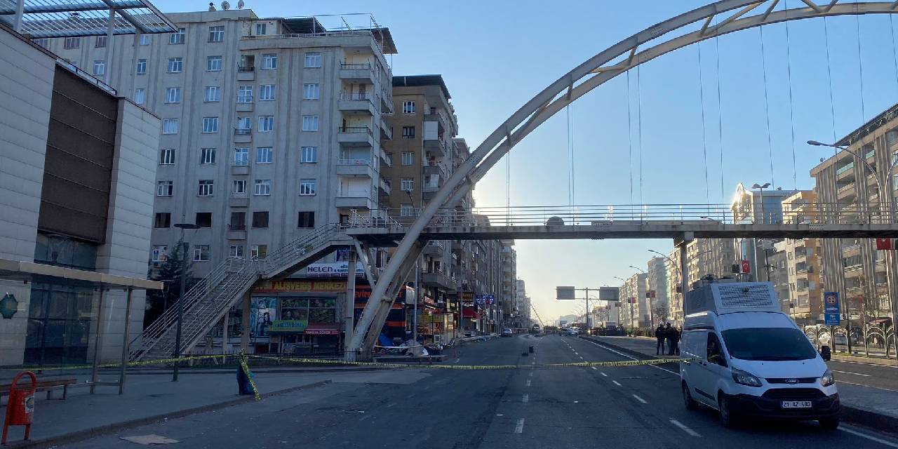 Diyarbakır-Şanlıurfa kara yolu kapatıldı