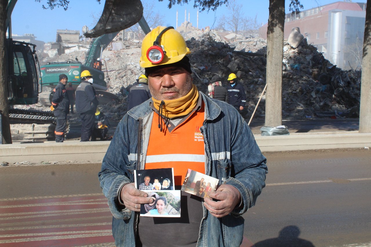 Emekli madenci, 5 yakınını toprağa verip kurtarma çalışmalarına katıldı