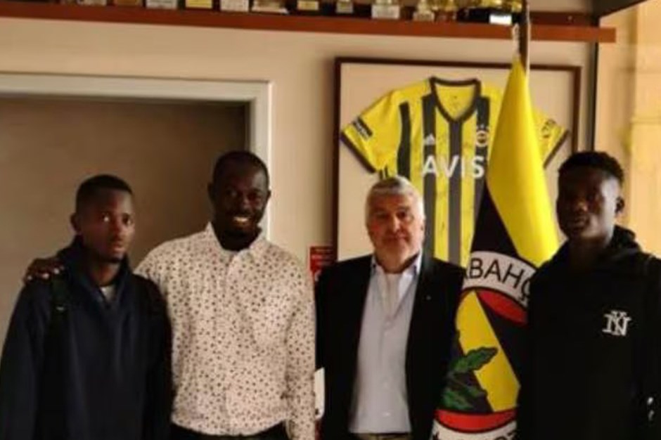 Fenerbahçe Gambiya'dan getirdiği 2 oyuncuyu transfer etti