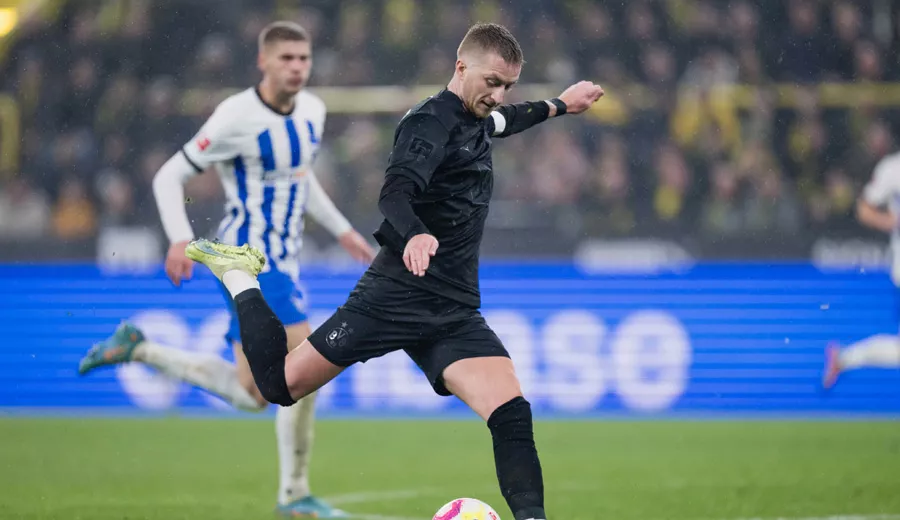 Borussia Dortmund, lider Bayern Münih'i yakaladı!