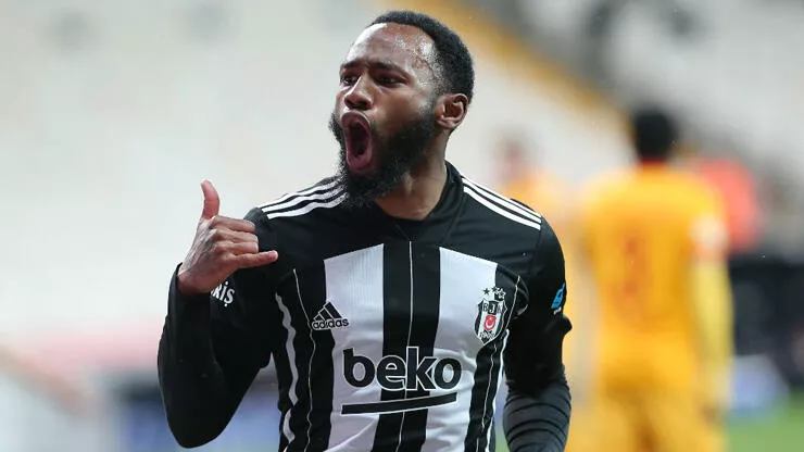 Nkoudou Beşiktaş'tan ayrılacak ama tek şartı var...