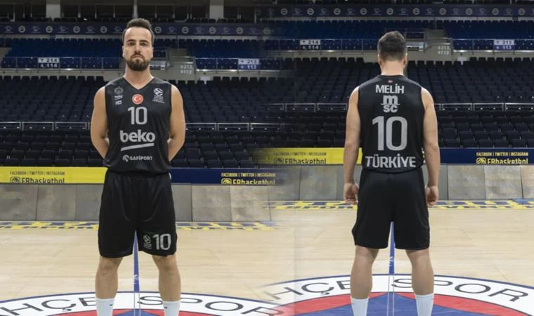 Fenerbahçe tarihinde ilk kez siyah forma giyecek