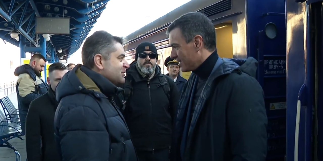 İspanya Başbakanı Sanchez Kiev'e gitti
