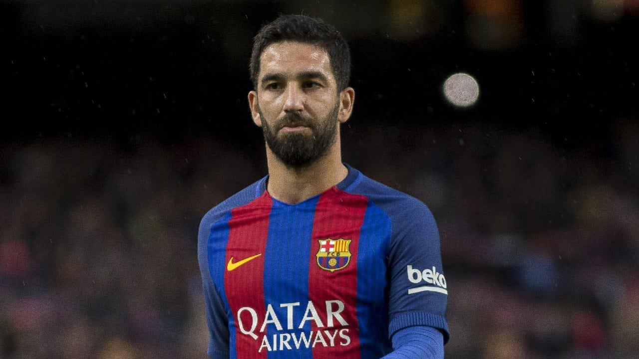 Arda Turan'a vergi kaçırmaktan soruşturma açıldı