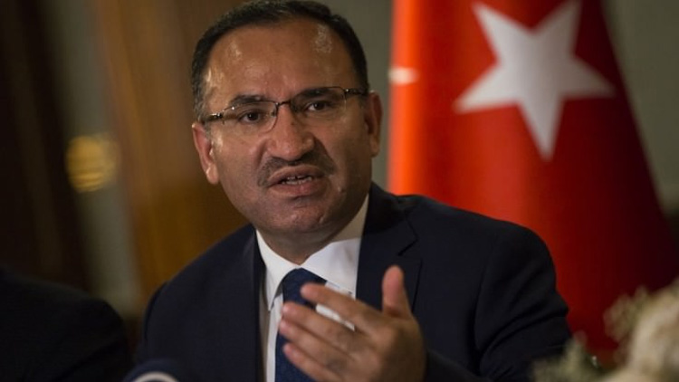 Adalet Bakanı Bozdağ'dan Nuriye Gülmen ve Semih Özakça açıklaması