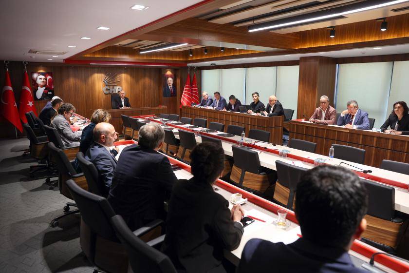 CHP'nin olağanüstü MYK toplantısı sona erdi
