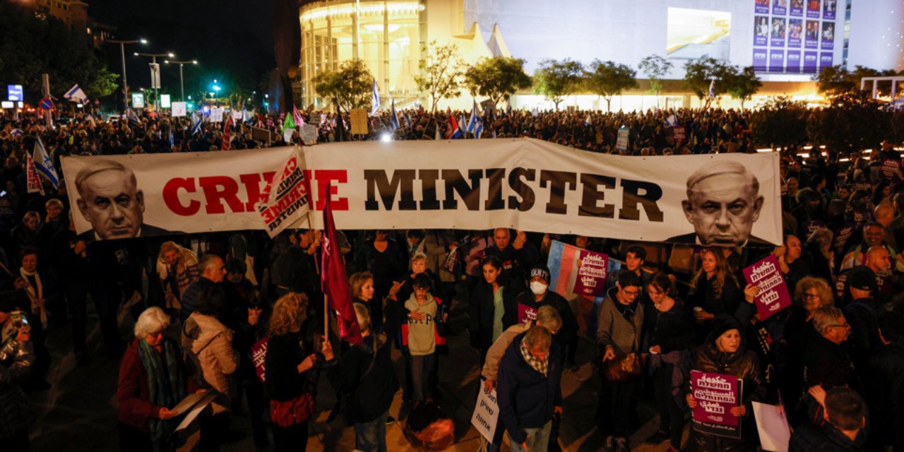 İsrail'de yargı reformu protestoları 9'uncu haftasında: Tehlikeli Tiktok palyaçosu