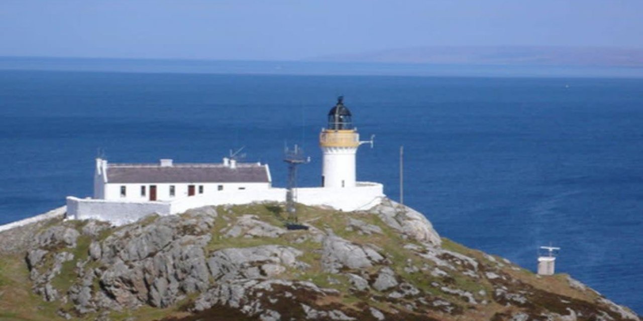 İki kişinin yaşadığı ıssız adaya çalışan aranıyor