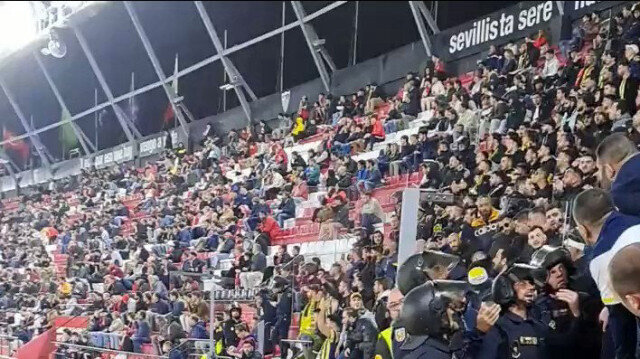 İspanyol polisi Fenerbahçe taraftarlarına saldırdı