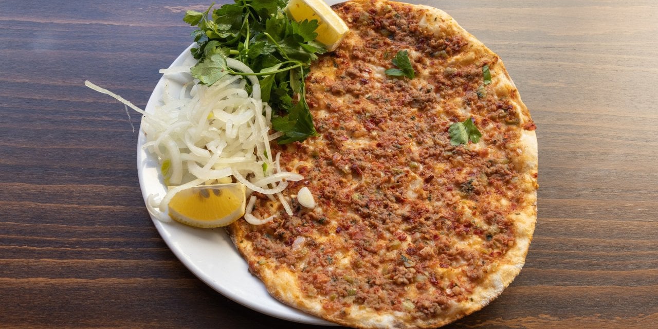 Lahmacun yemek hayal: Uzmandan 40 lira altı uyarısı