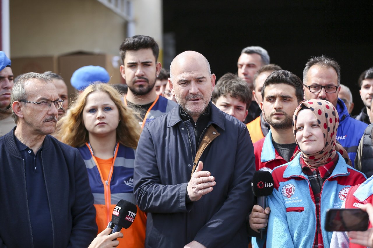 Soylu, depremzedelerin seçim öncesi adres değişiklik süreciyle ilgili bilgi verdi