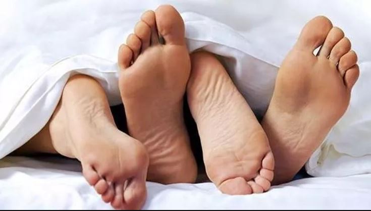 Üçlü seks partisi, yatakta çıkan kavga sonucu karakolda bitti