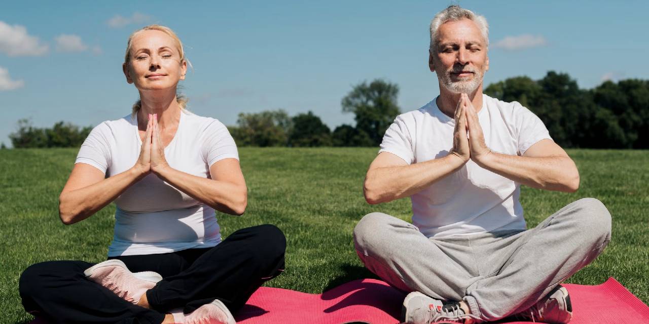 Yaşlanmaya karşı bir adım atın: Yoga kırılganlığa çare olabilir mi?