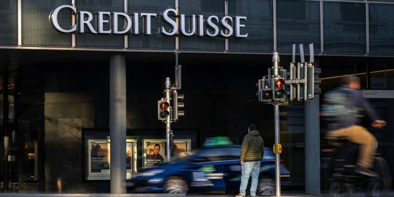 Credit Suisse zorda! 54 milyar dolar borçlanacak...