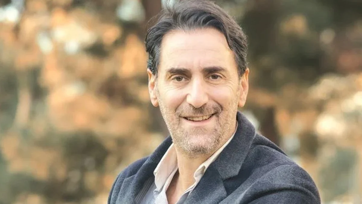 'Yasak Elma'nın kadrosundan çıkartılan Bekir Aksoy canlı yayında dizinin senaristini hedef aldı: Olay yaratacak sözler!