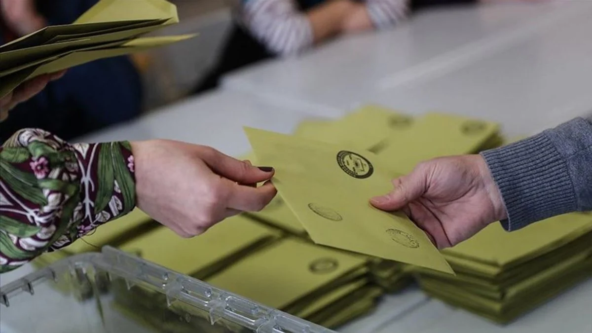 Özer Sencar'dan 14 Mayıs analizi: HDP aday göstermezse seçim ilk turda biter