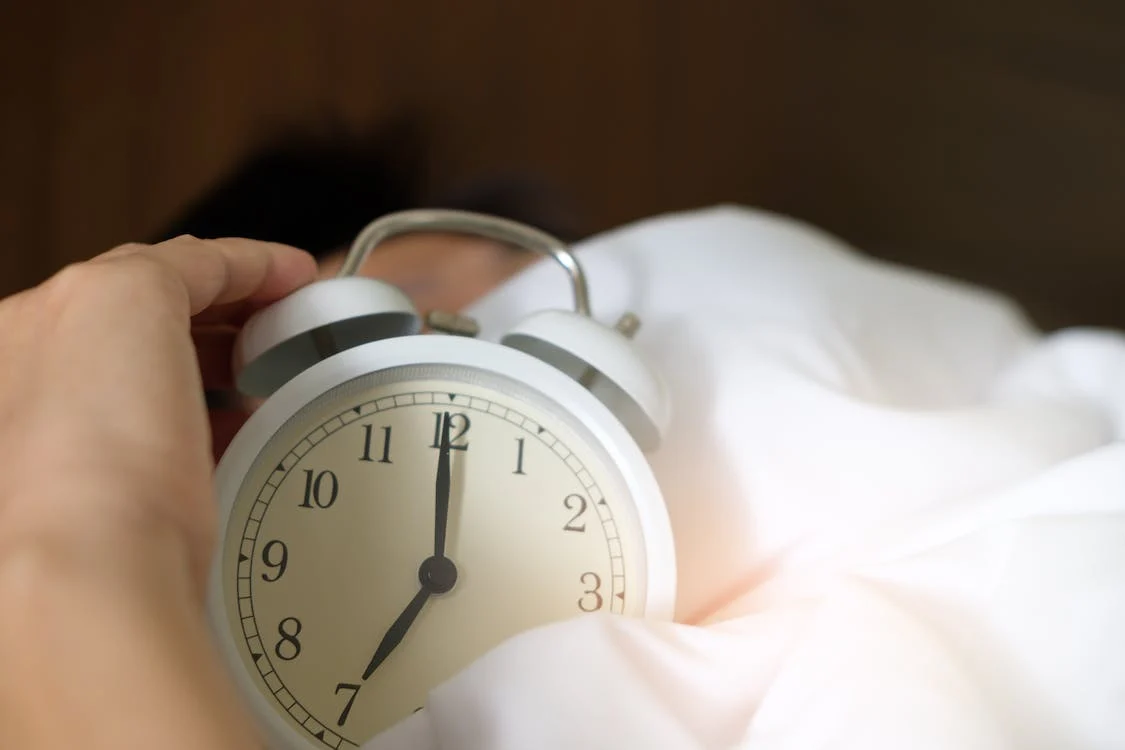 Uykusuzluk hastalığı kimlerde daha fazla görülür? İdeal uyku süresi nedir? Haftada en az 3 gece bu şikayetleriniz varsa dikkat!