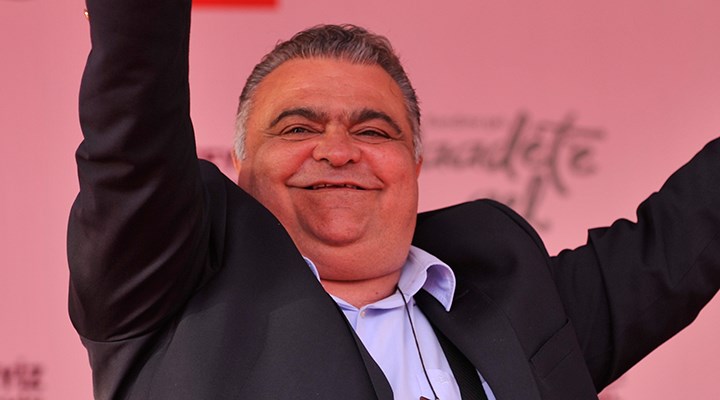 'Oyumuz yüzde 25' diyen Ahmet Özal için ilk gün 237 imza