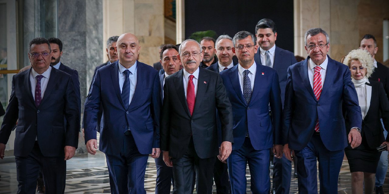 Kılıçdaroğlu, A Takımı'nı kabineye hazırlıyor