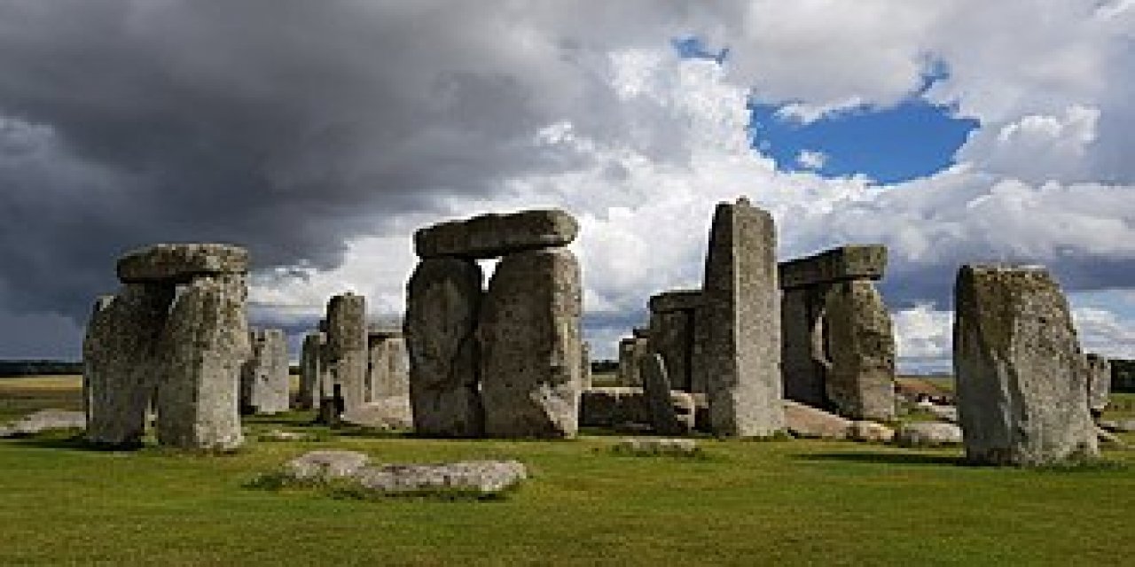 Tarihi simge Stonehenge'ın gizemli inşası. İşte İngiltere'nin tarihi ikonu hakkında merak edilenler