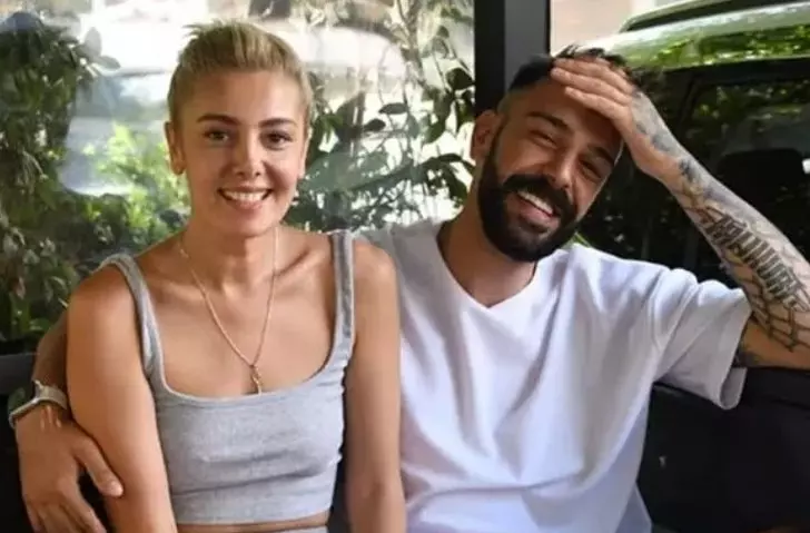 İhanete uğradığı iddia ediliyordu! Burcu Binici ve Tankurt Tan Manas tek celsede boşandı