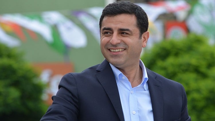 Demirtaş'a 10 bin lira manevi tazminat