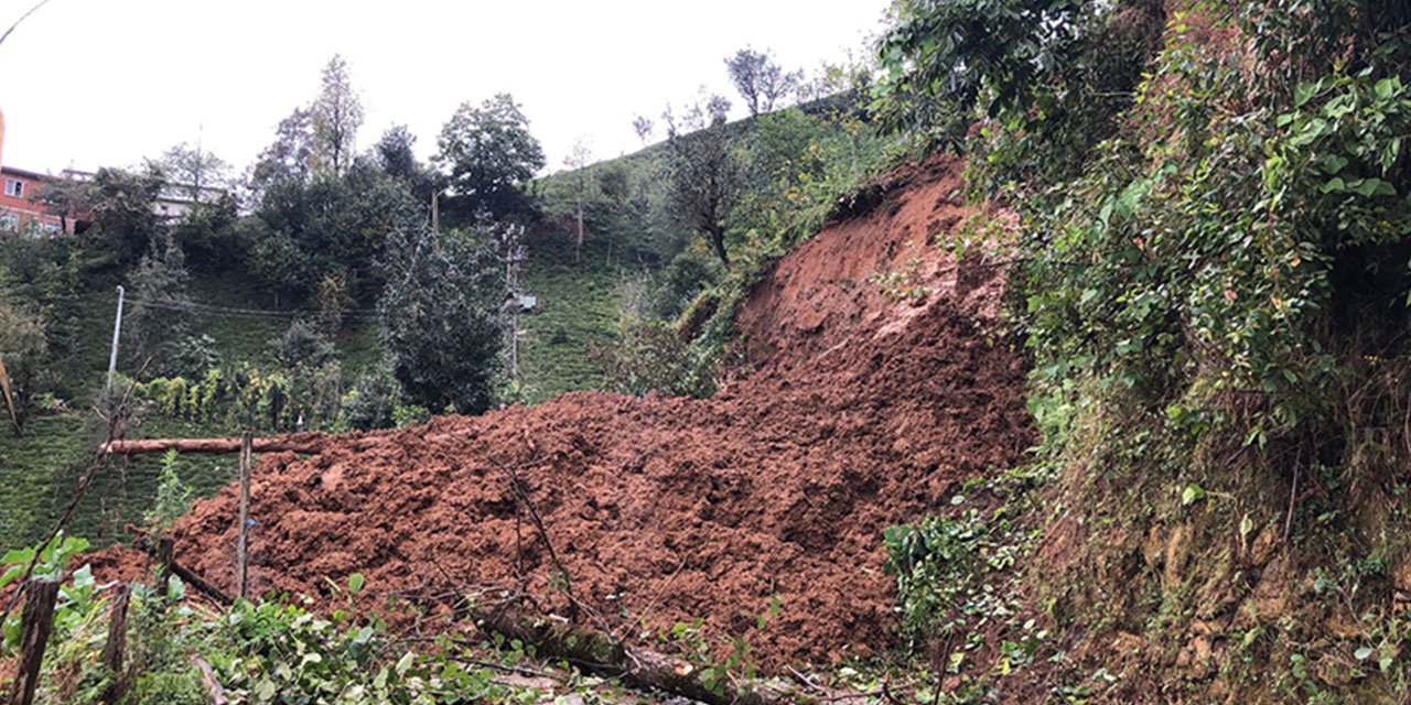 Trabzon'da toprak kayması sonucu 4 işçi hafif yaralandı