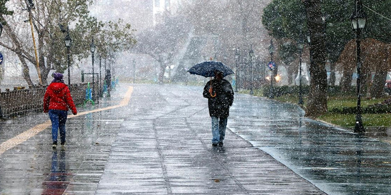 SON DAKİKA... İstanbul'a kar yağışı uyarısı geldi... İstanbul'da kar ne zaman yağacak? Meteoroloji'den fırtına ve yağış uyarısı