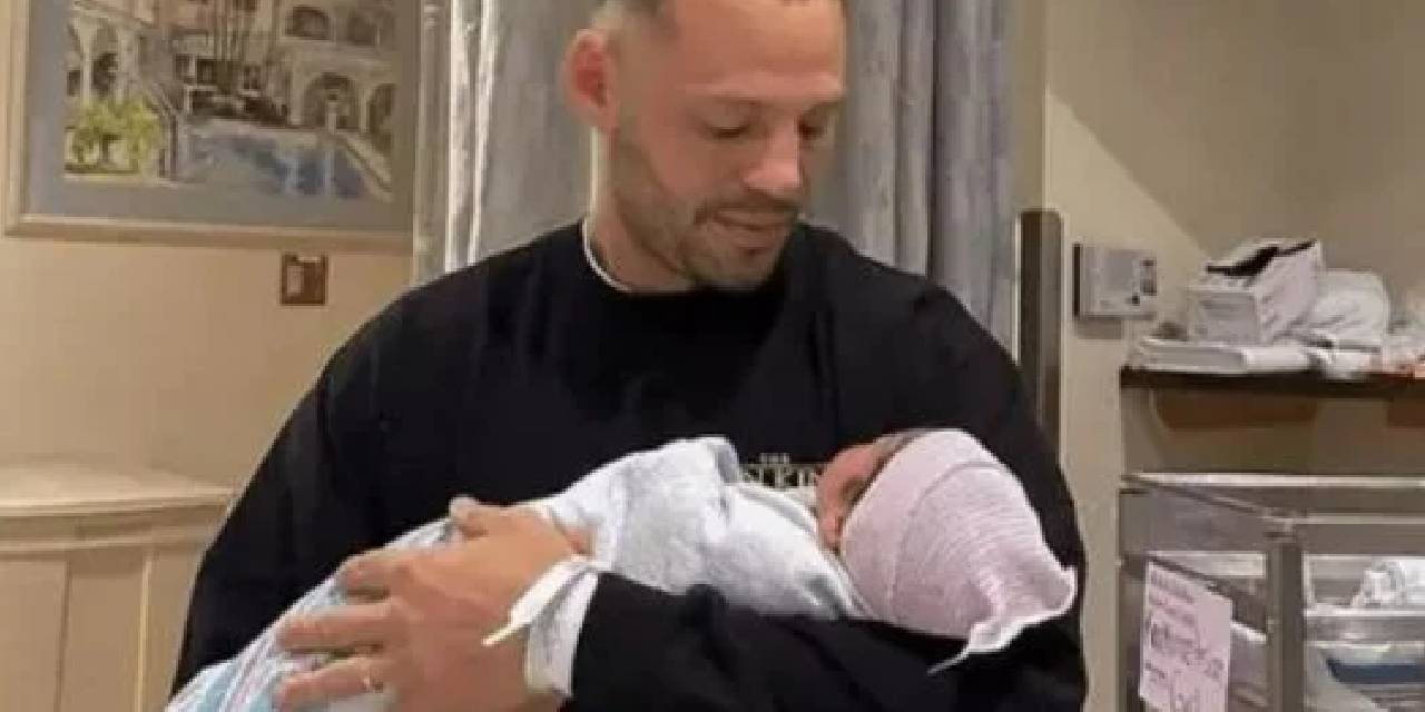 Tanıştırayım güzel kızım Zenia... Survivor Atakan'ın büyük heyecanı!