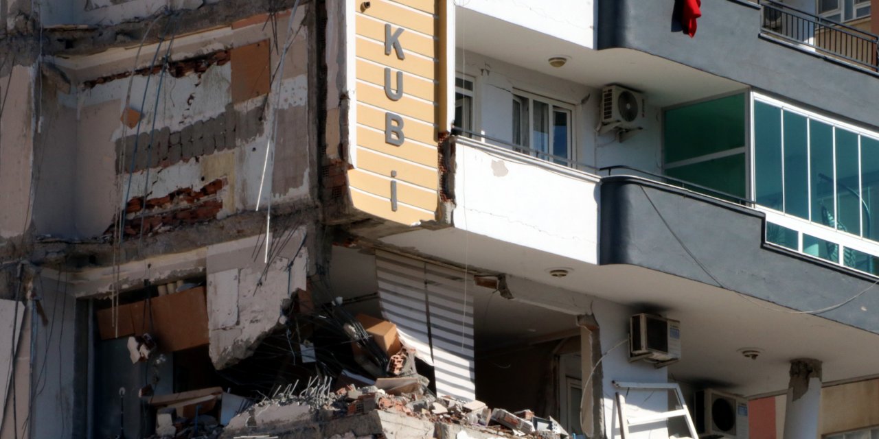 Adana'da 3 bin 821 bina yıkılacak