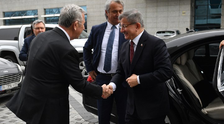 Ahmet Davutoğlu, Mansur Yavaş'ı ziyaret etti