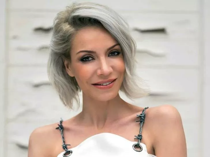 Öykü Serter'den siyasilere sert sözler! ''Gıy gıy gıy... Yettiniz be''