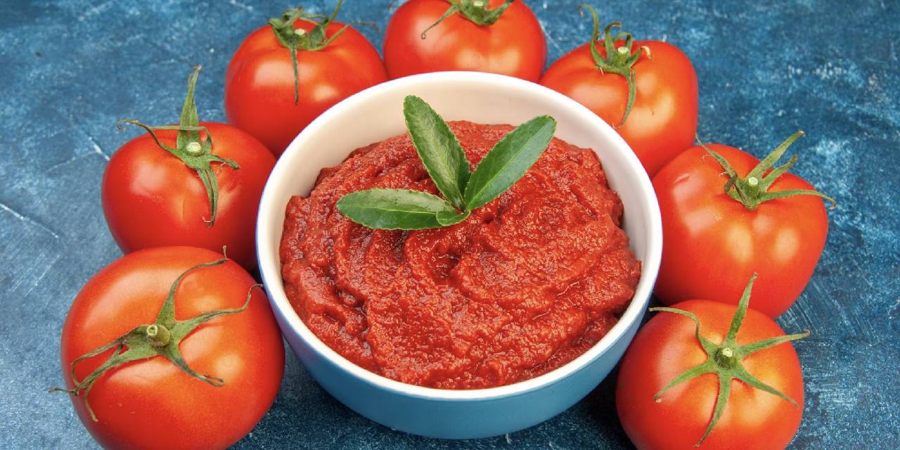 Salçanız küfleniyor mu? Salçadaki küf sorununu yok etmenin kolay yolları var