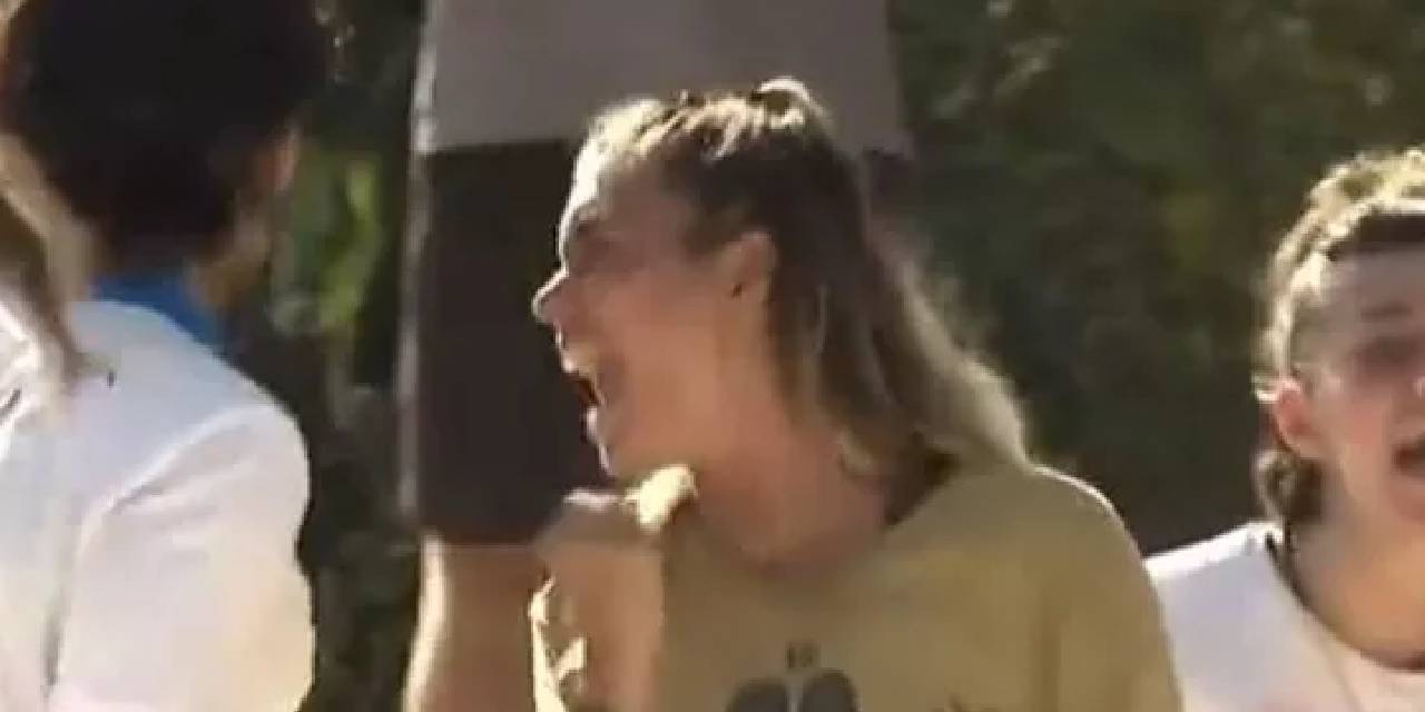 Survivor'da şoke eden şiddet olayı sonrası sosyal medya ayağa kalktı: Demet Akalın'dan diskalifiye çağrısı geldi