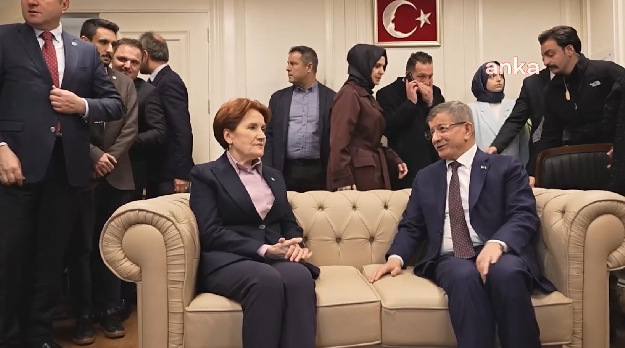 Silahlı saldırı sonrası İYİ Parti'yi ziyaret eden Davutoğlu, Akşener ile görüştü