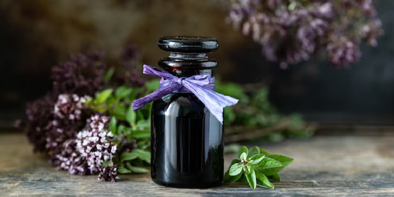 Romantizmi artıran afrodizyak etkili doğal yağlarla eril ve dişil enerjiyi  yükseltmek mümkün....