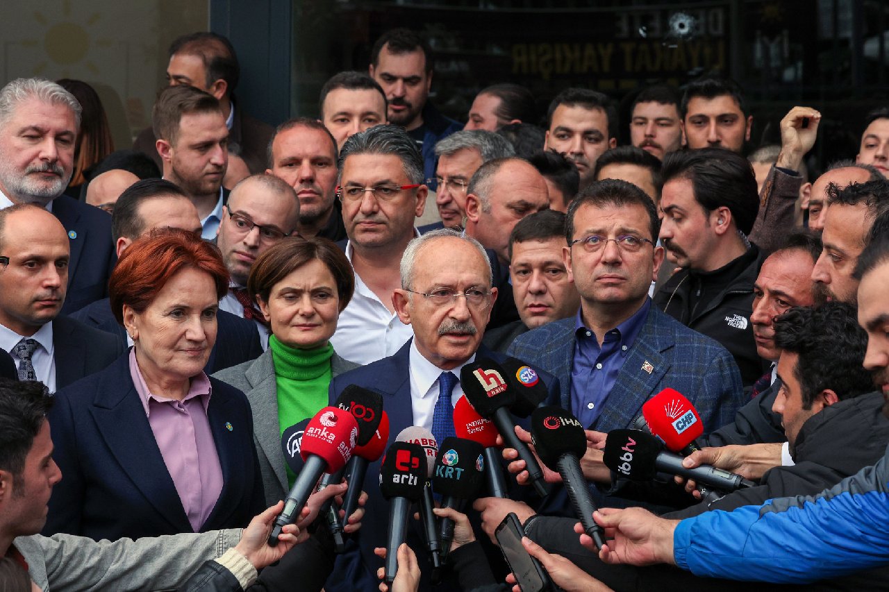Kılıçdaroğlu’ndan İYİ Parti'ye ziyaret: Akşener, 'Cumhurbaşkanım' diye hitap etti