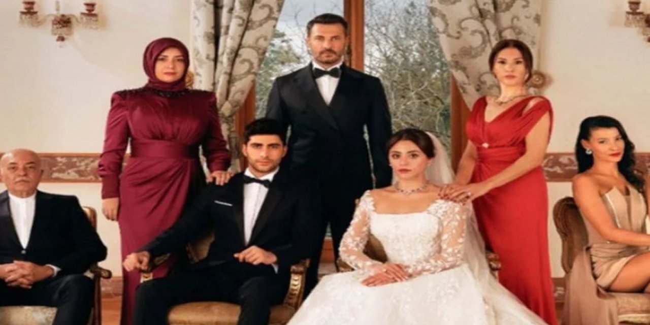 Sıla Türkoğlu'dan Kızılcık Şerbeti'ndeki partneri Doğukan Güngör ile ilgili şaşırtan itiraf: Aşk mı yaşıyorlar?