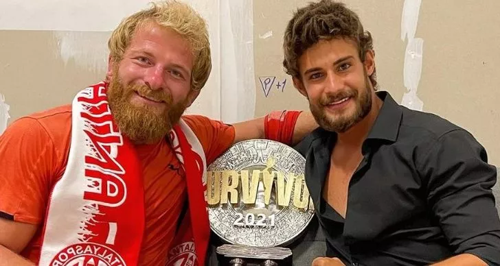 Survivor Batuhan Karacakaya’nın kardeşi güzelliğiyle büyüledi! Gören şaşırdı: Sosyal medya sallandı