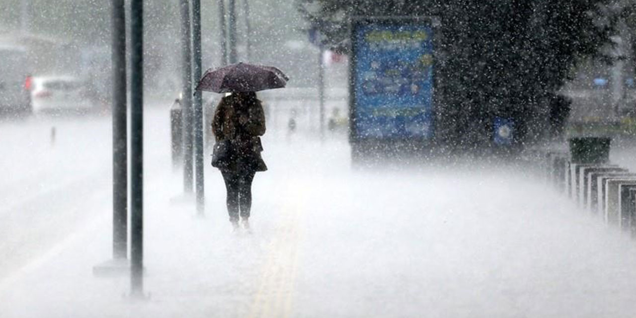Meteoroloji'den peş peşe yeni uyarılar! Marmara'da sağanak yağış bu gece başlayacak