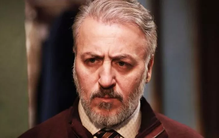 Ömer’in yıldızı Barış Falay’ın eşi bakın kim çıktı! Güzelliğiyle adeta büyüledi: Görenler şaşırdı: Ünlü ismin eşi de çok ünlü...