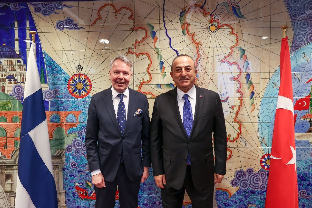 Çavuşoğlu'ndan, Finlandiya'ya NATO tebriği