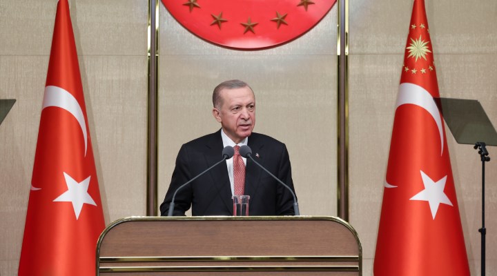 Erdoğan: Anka kuşu gibi küllerimizden doğmayı başardık