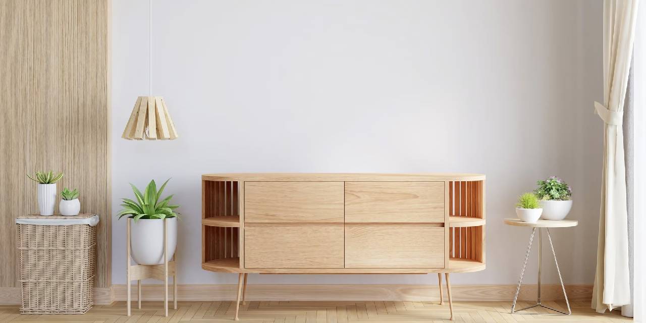 Duvardaki lekeler nasıl temizlenir? Duvar nasıl silinir? Boyaya zarar vermeden duvar temizliği için en kolay yollar...