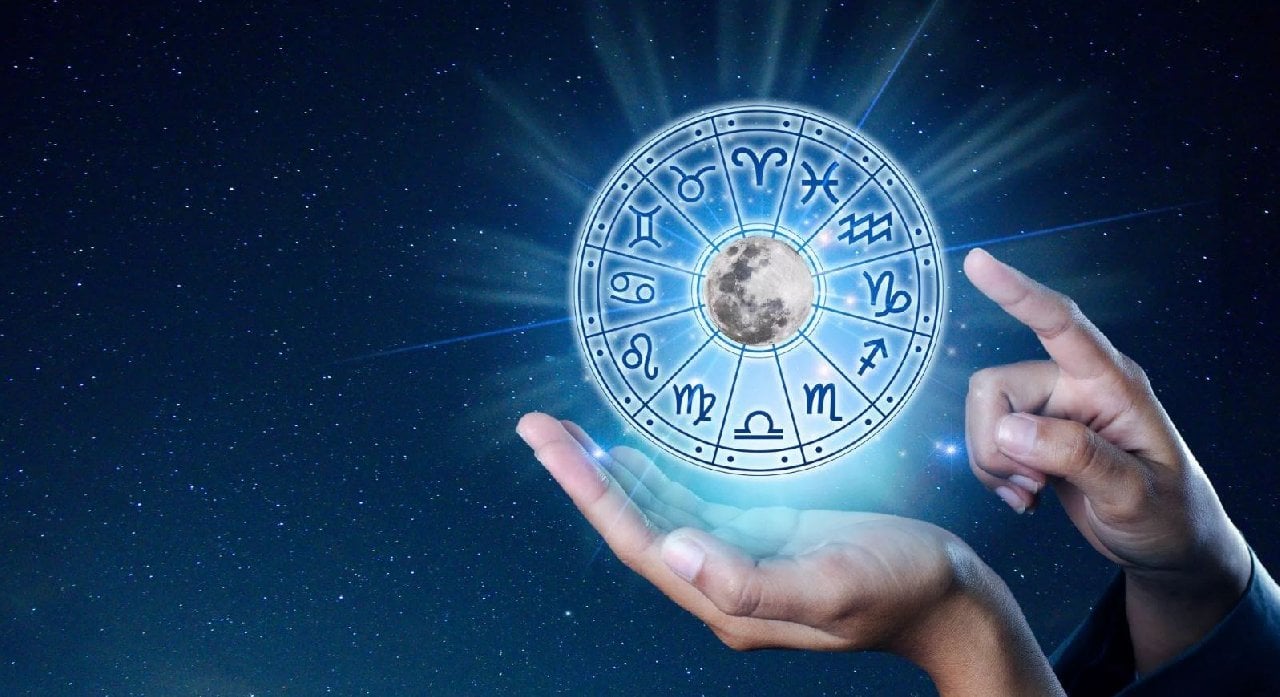 Psikolojik Astroloji Nedir ve Büyümenize Nasıl Yardımcı Olabilir? Psikolojik Astroloji Gerçek Hayatta Nasıl Çalışır?